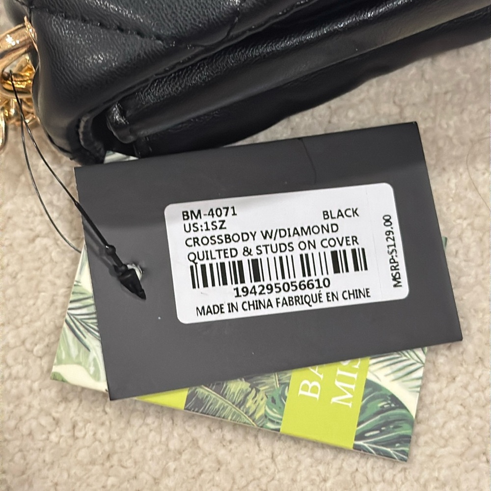 NWT Badgley Mischka Quilted Black Crossbody Bag with Gold Hardware, Studs … - Picture 2 of 8